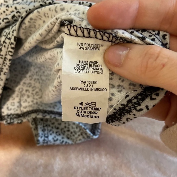 Women’s Leopard Bodysuit - Picture 2 of 3